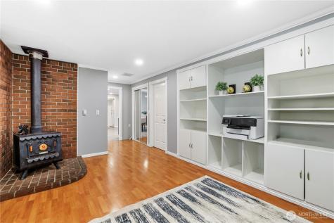 16602 10th Avenue E Spanaway WA 98387