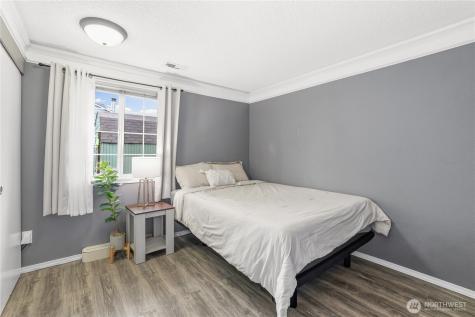 16602 10th Avenue E Spanaway WA 98387