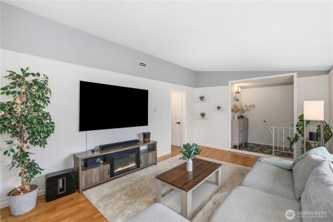 16602 10th Avenue E Spanaway WA 98387