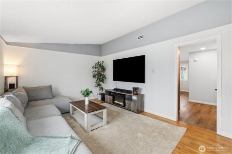 16602 10th Avenue E Spanaway WA 98387