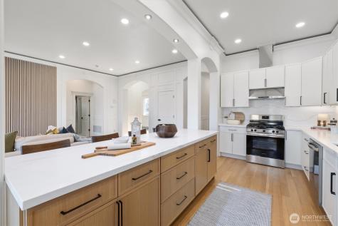7908 S Lakeridge Drive Seattle WA 98178