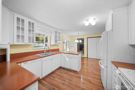 8573 Conifer Court SE Olympia WA 98513