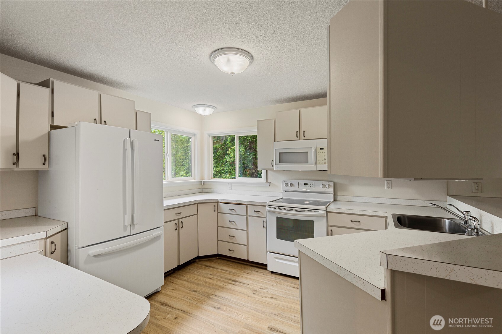 2012 Jackson Drive NW Bremerton WA 98312