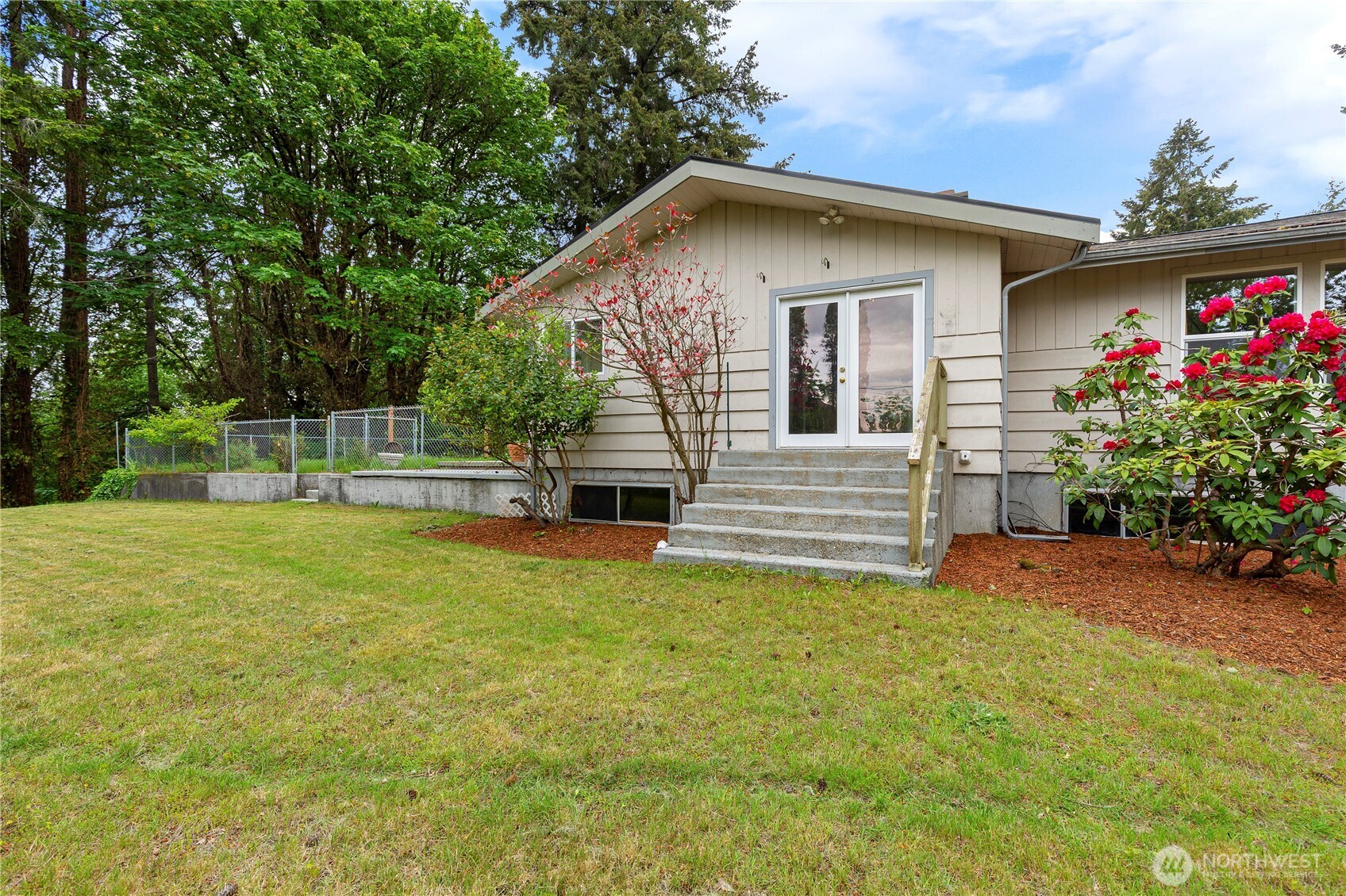 2012 Jackson Drive NW Bremerton WA 98312