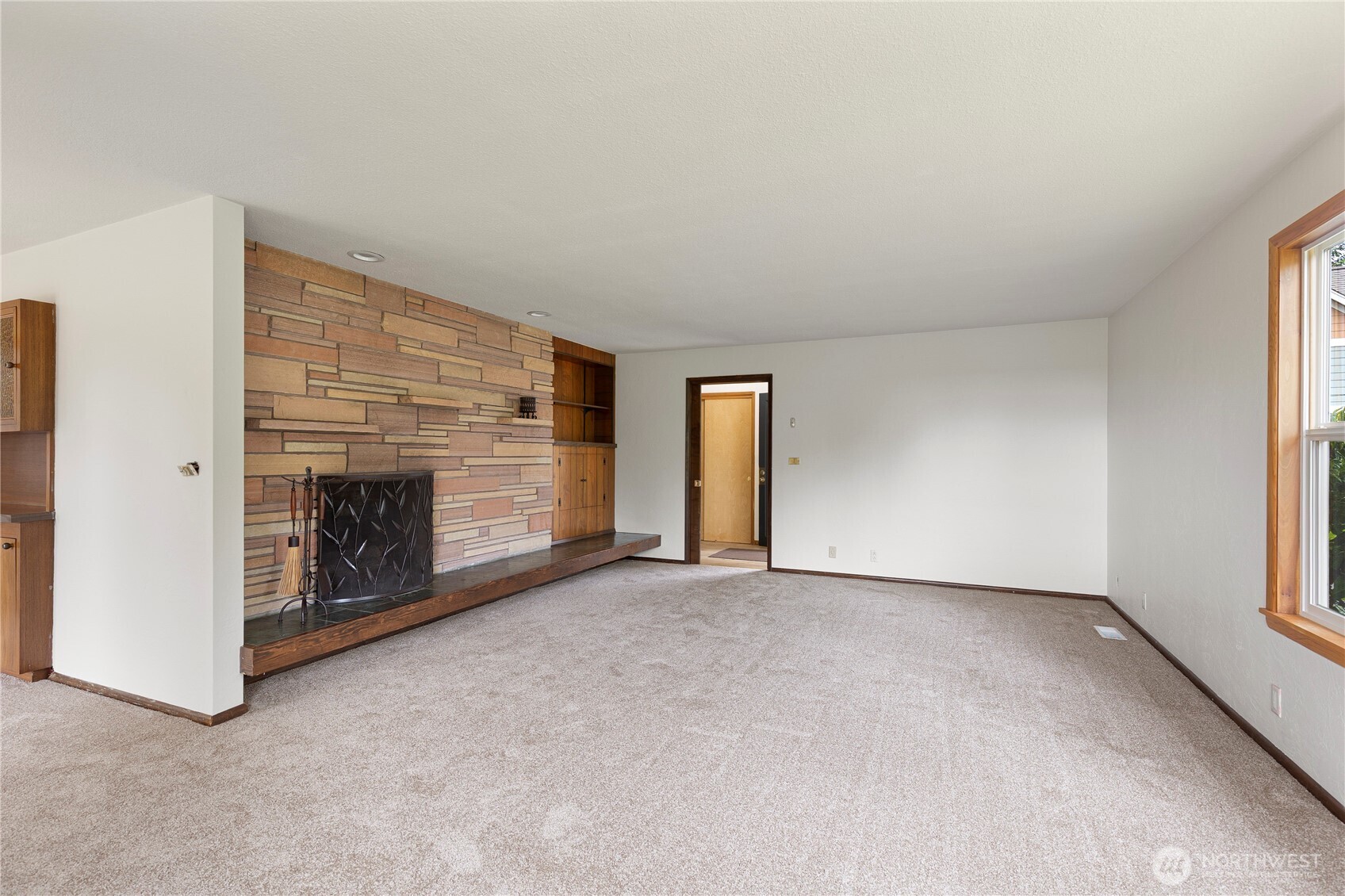 2012 Jackson Drive NW Bremerton WA 98312