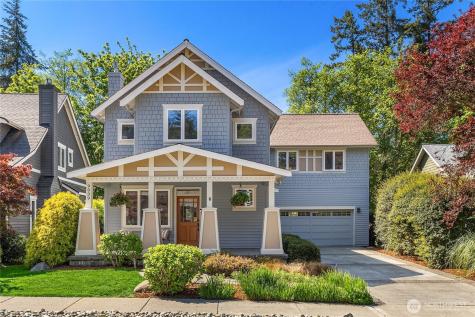 9039 North Town Drive NE Bainbridge Island WA 98110