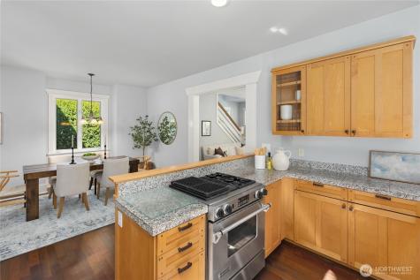 9039 North Town Drive NE Bainbridge Island WA 98110