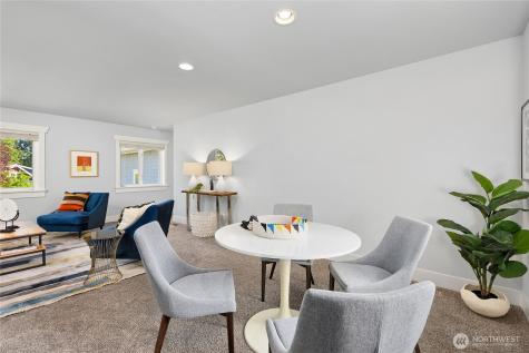 9039 North Town Drive NE Bainbridge Island WA 98110