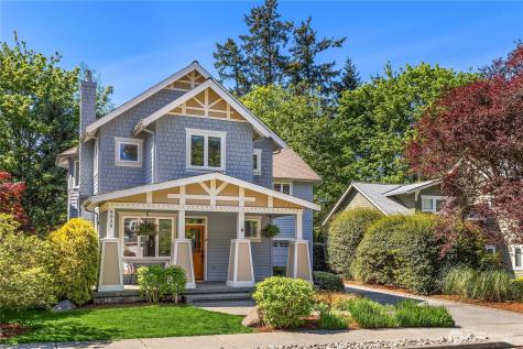 9039 North Town Drive NE Bainbridge Island WA 98110