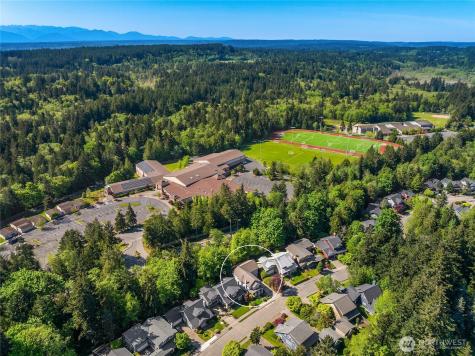 9039 North Town Drive NE Bainbridge Island WA 98110