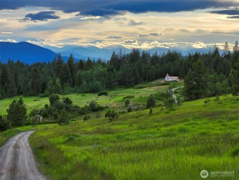 817 Dominion Springs Way Colville WA 99114