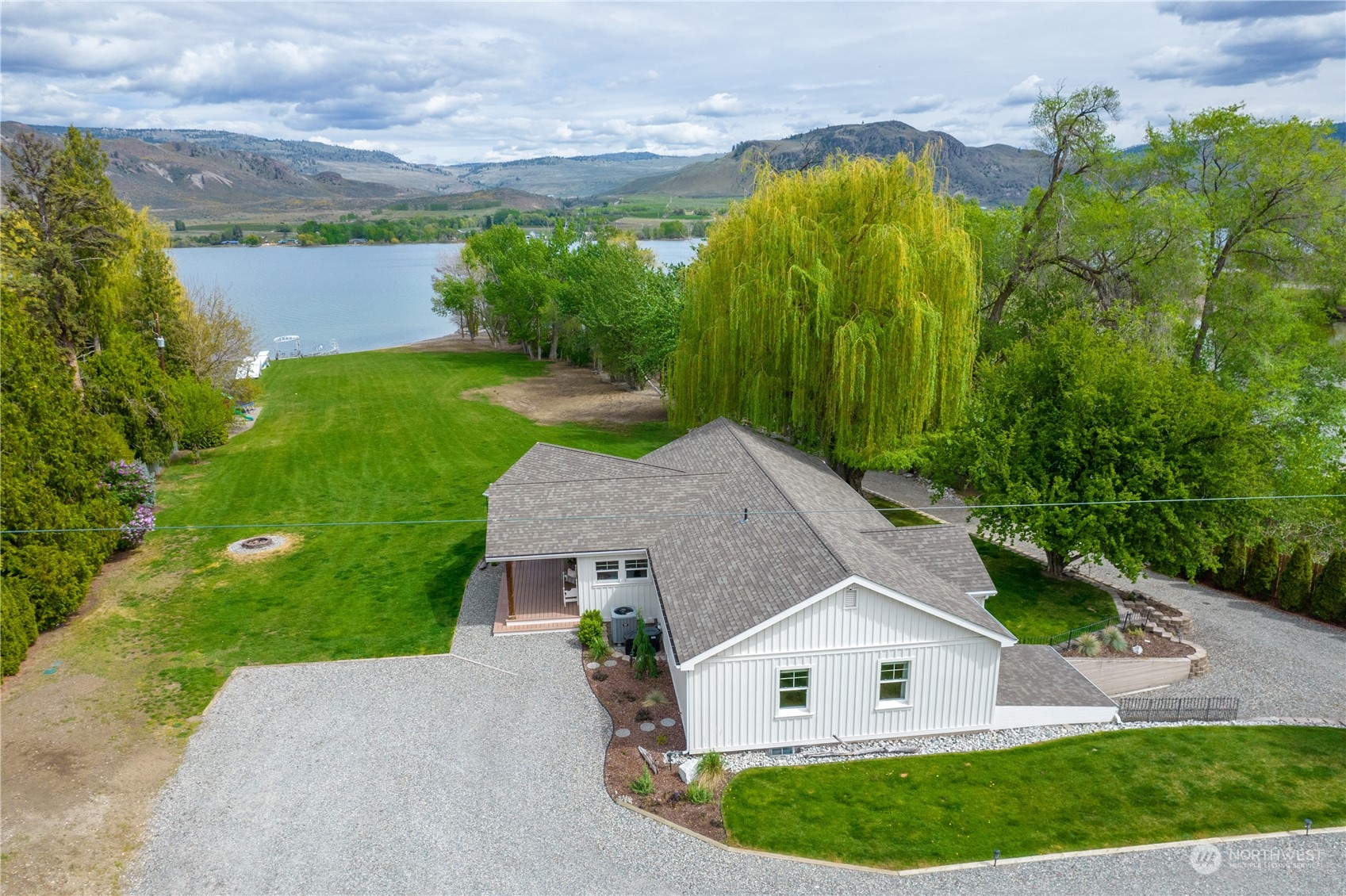 13 Elgin Way Oroville WA 98844