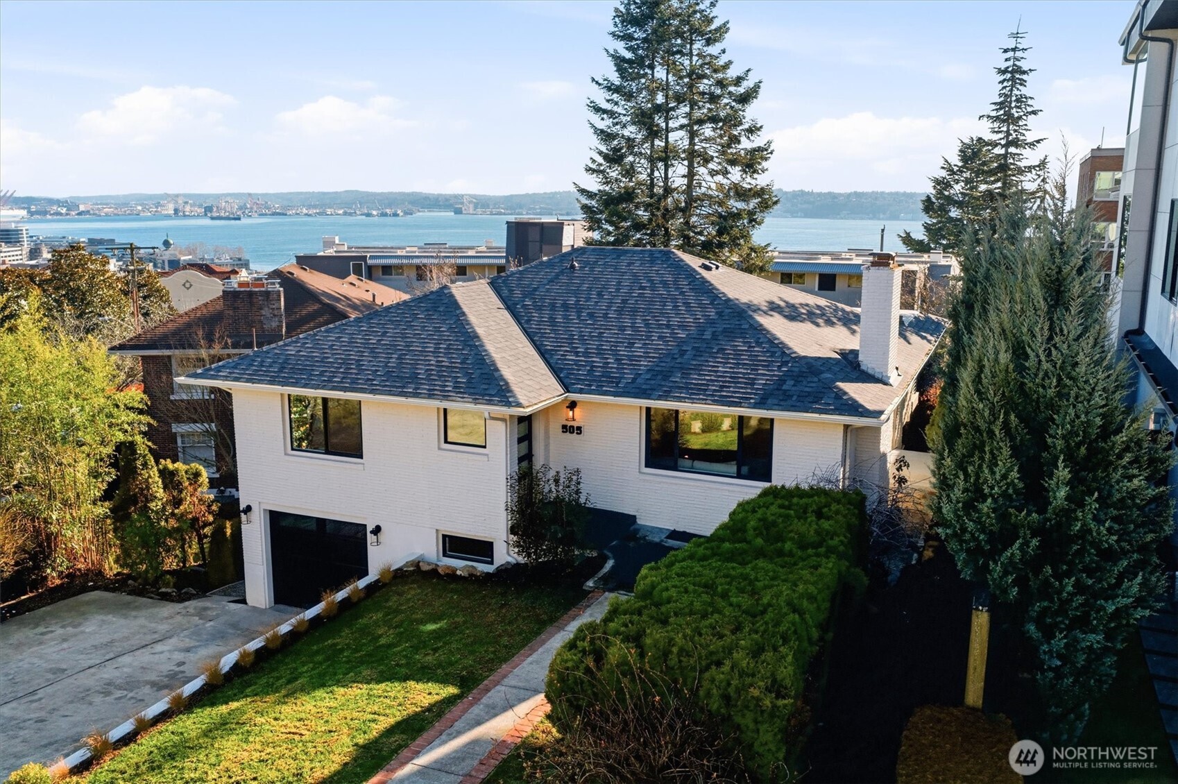 505 W Kinnear Place Seattle WA 98119