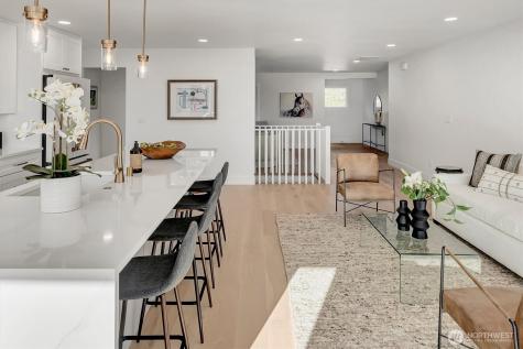 505 W Kinnear Place Seattle WA 98119