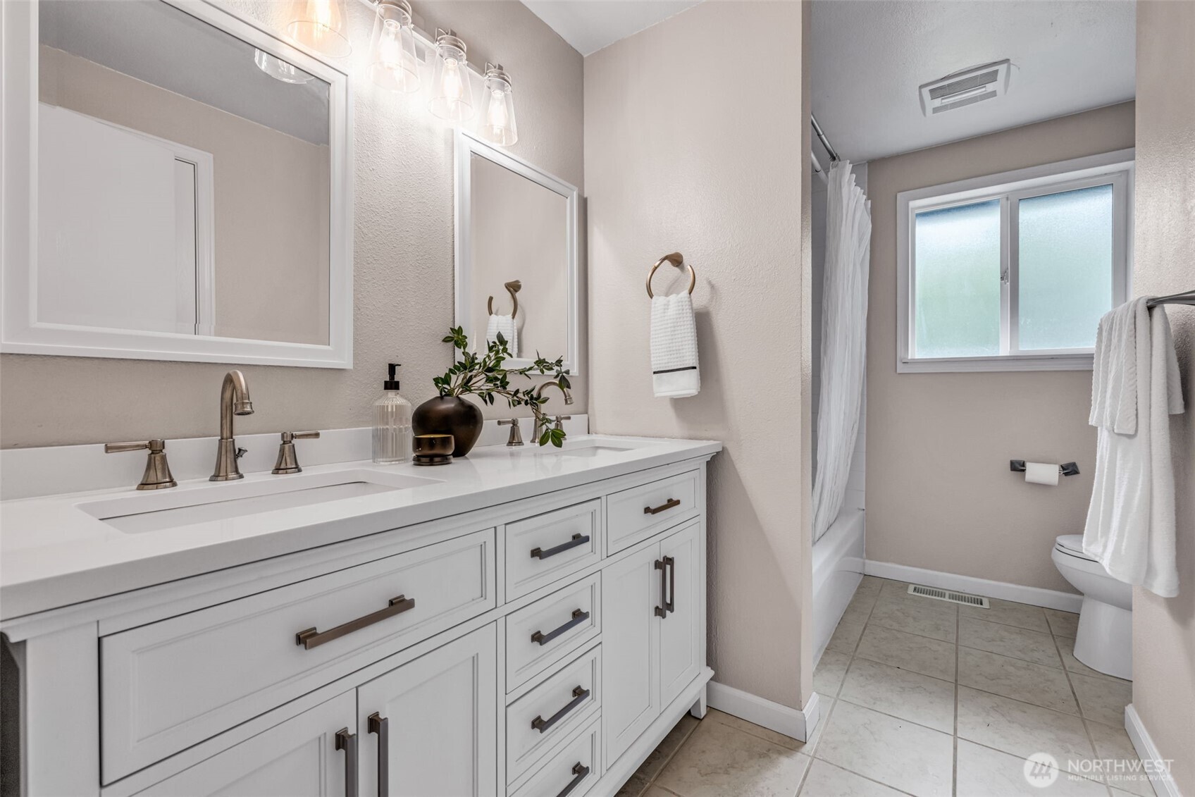 14638 124th Place NE Woodinville WA 98072