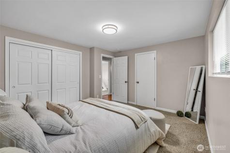 14638 124th Place NE Woodinville WA 98072