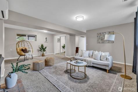 14638 124th Place NE Woodinville WA 98072