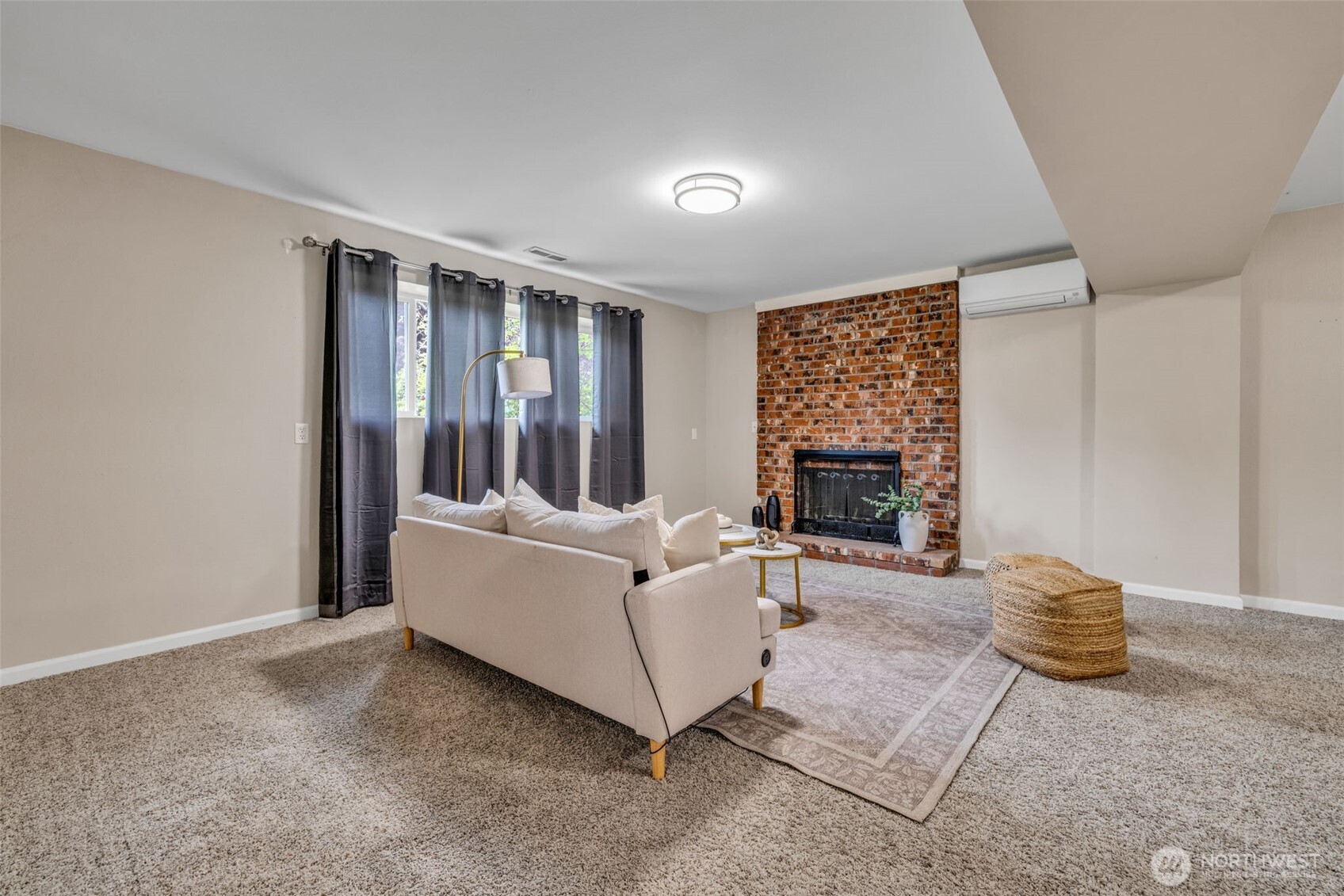 14638 124th Place NE Woodinville WA 98072