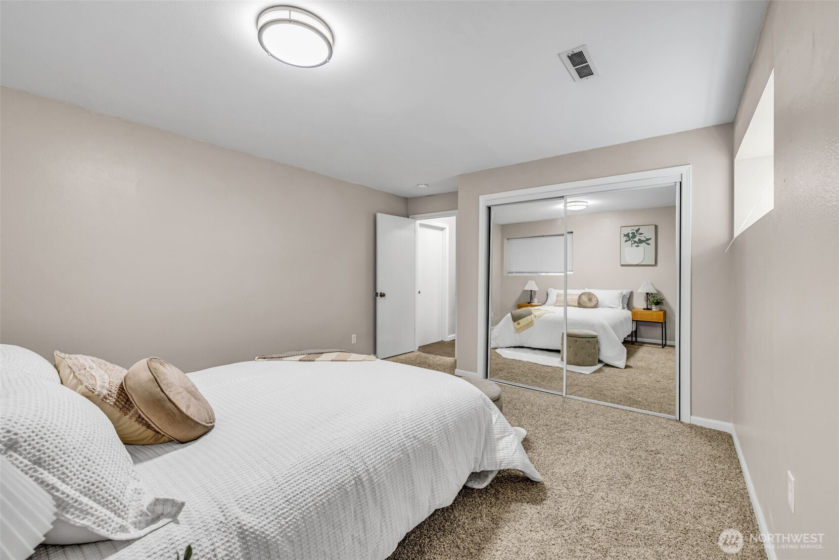 14638 124th Place NE Woodinville WA 98072