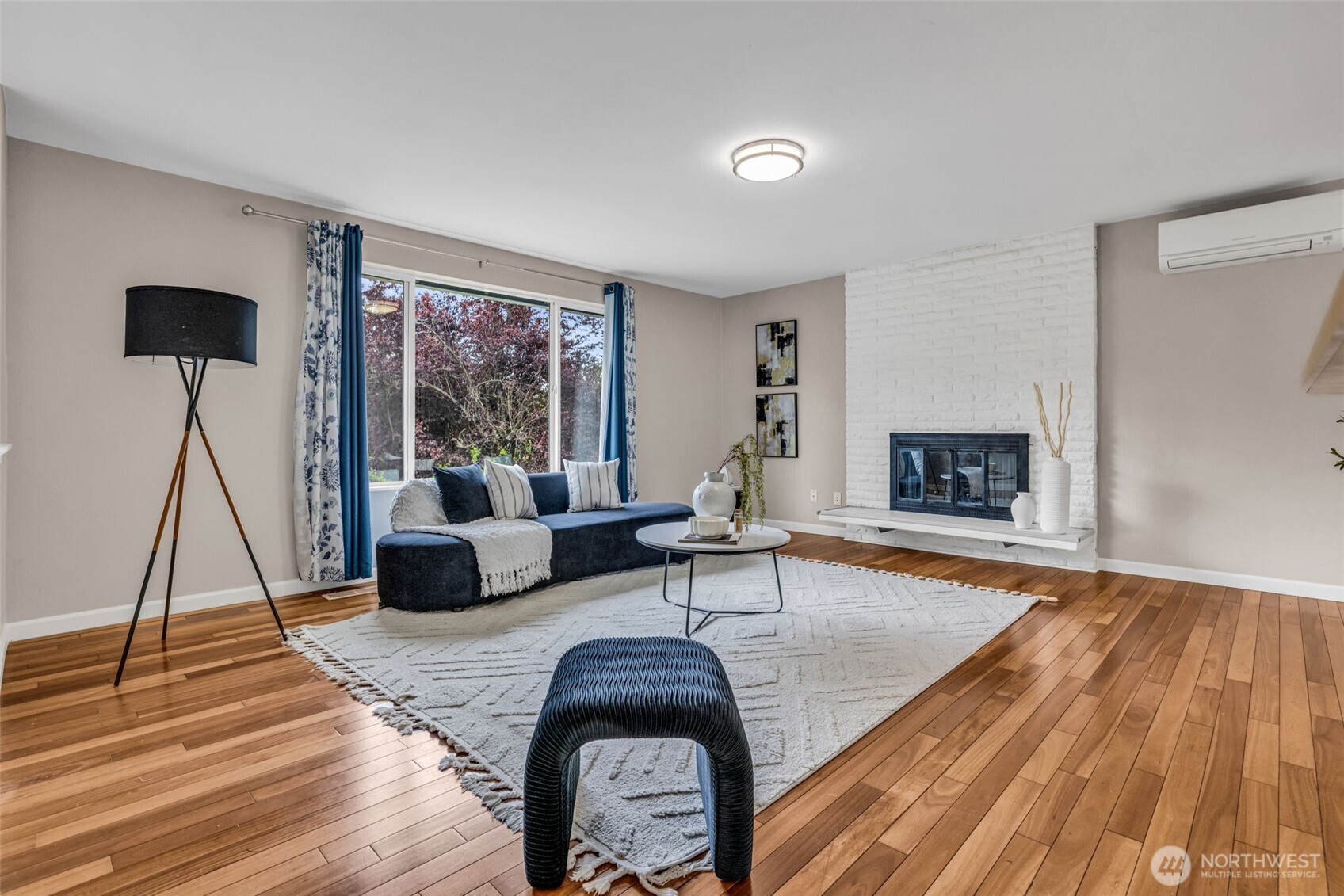 14638 124th Place NE Woodinville WA 98072