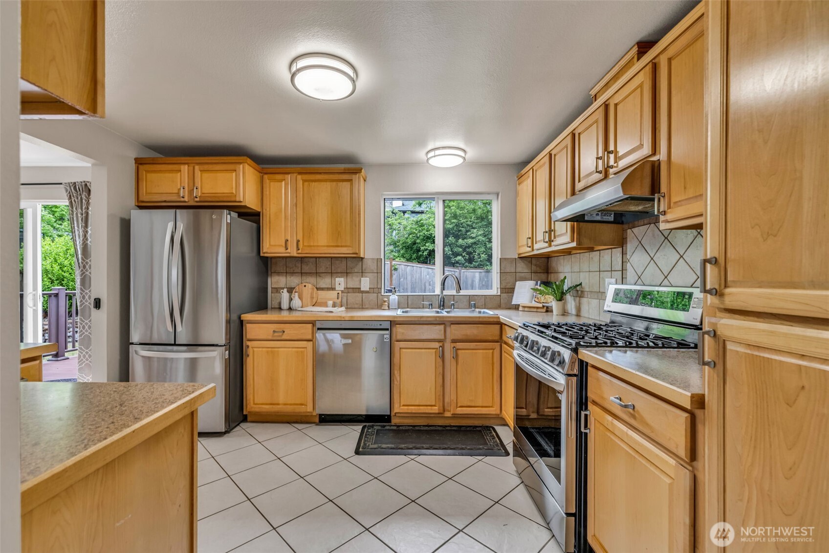 14638 124th Place NE Woodinville WA 98072