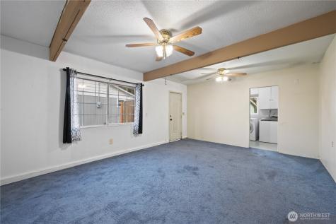 359 Douglas Street Longview WA 98632