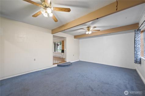 359 Douglas Street Longview WA 98632