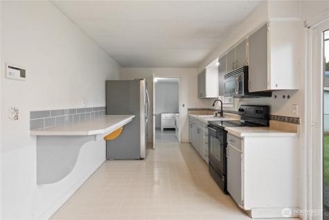 359 Douglas Street Longview WA 98632