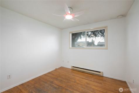 359 Douglas Street Longview WA 98632
