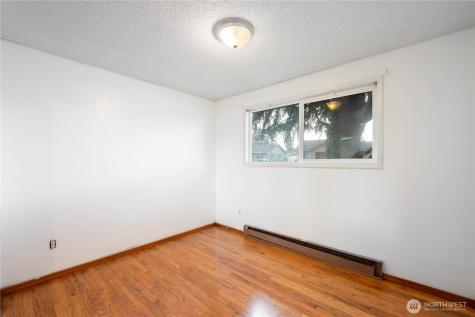 359 Douglas Street Longview WA 98632