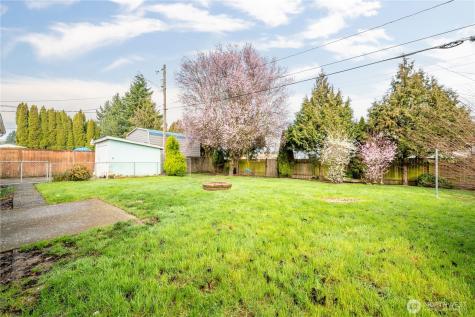 359 Douglas Street Longview WA 98632