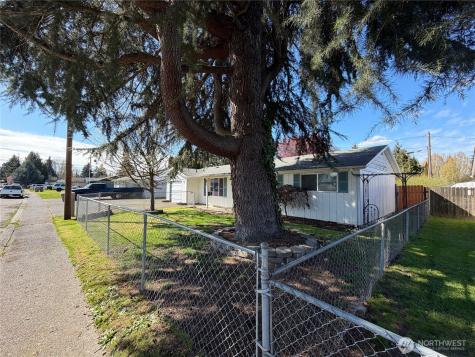 359 Douglas Street Longview WA 98632