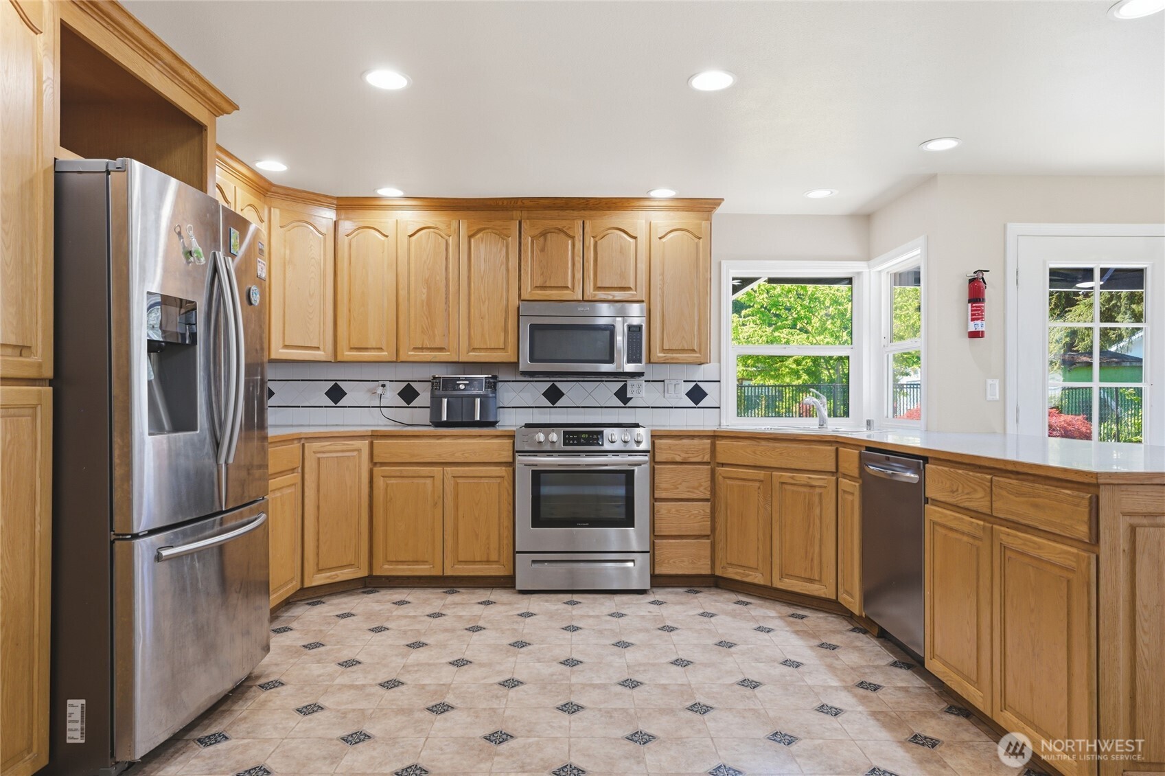 2607 92nd Street S Lakewood WA 98499