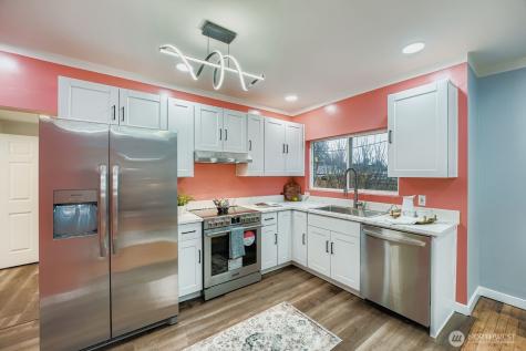 102 N Street NE Auburn WA 98002