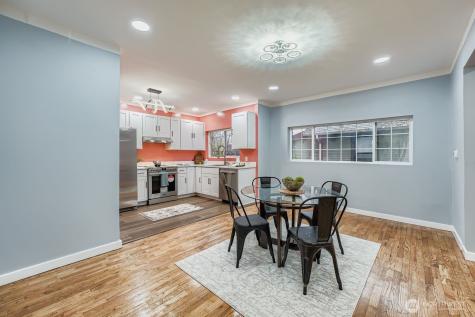 102 N Street NE Auburn WA 98002