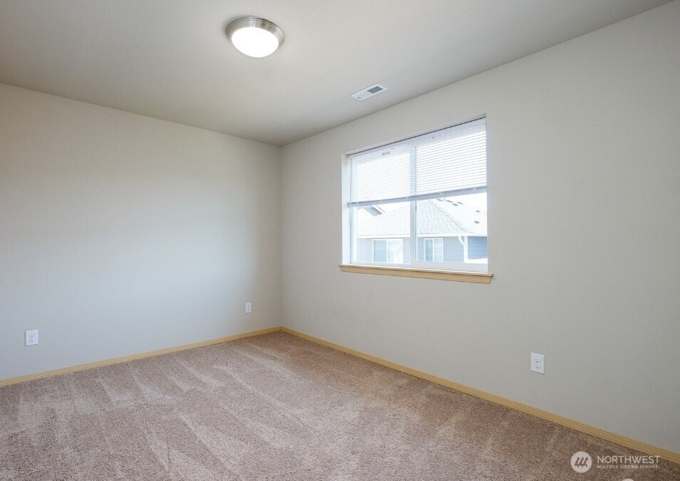 1033 Banyan Street Bremerton WA 98310