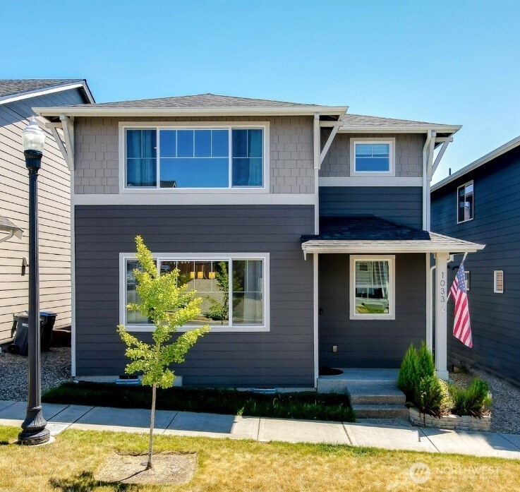 1033 Banyan Street Bremerton WA 98310