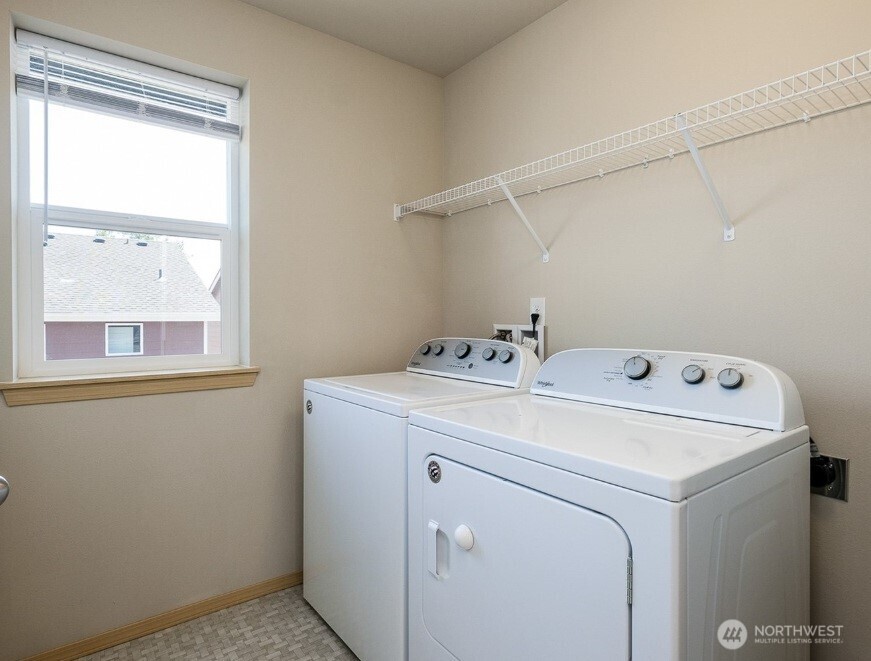 1033 Banyan Street Bremerton WA 98310
