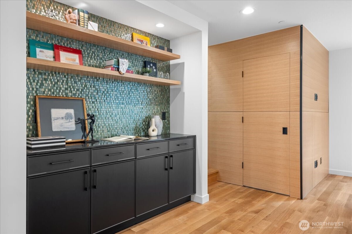 4120 Burke Avenue N Seattle WA 98103