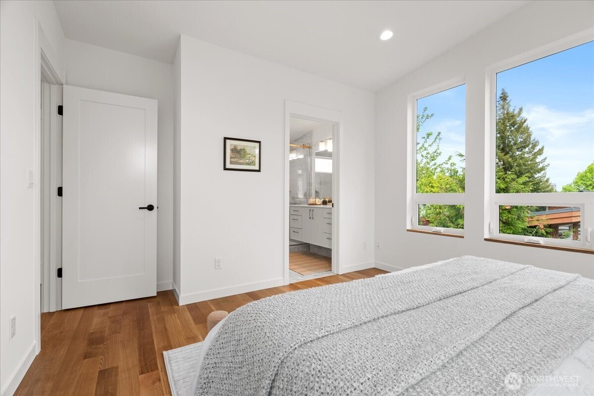 4120 Burke Avenue N Seattle WA 98103