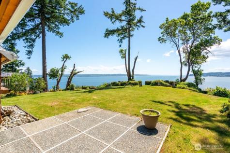 42 G Mukilteo Way Hat Island WA 98206