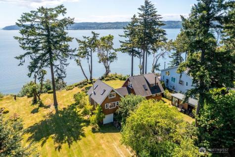 42 G Mukilteo Way Hat Island WA 98206