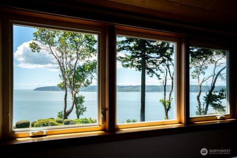 42 G Mukilteo Way Hat Island WA 98206