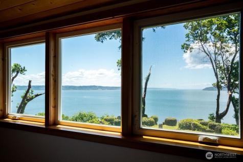 42 G Mukilteo Way Hat Island WA 98206