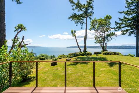 42 G Mukilteo Way Hat Island WA 98206