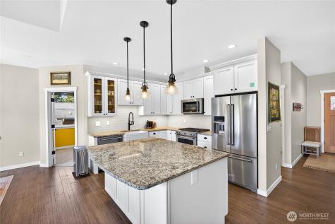1268 Curtis Way Freeland WA 98249