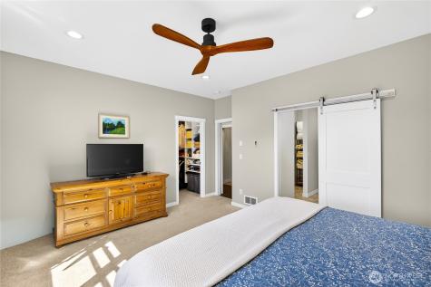1268 Curtis Way Freeland WA 98249