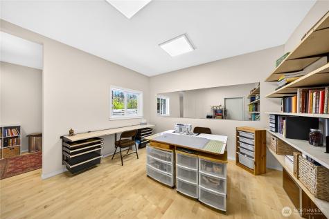 1268 Curtis Way Freeland WA 98249