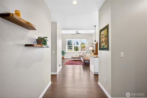 1268 Curtis Way Freeland WA 98249