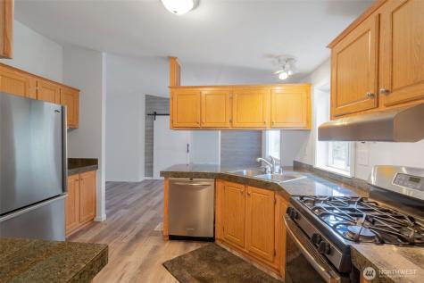 19515 95th Avenue NE Arlington WA 98223